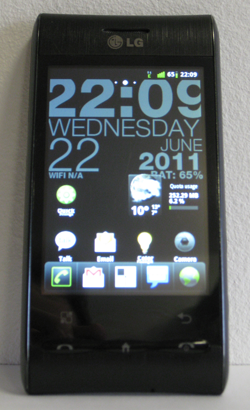 Framhliðin af LG GT540