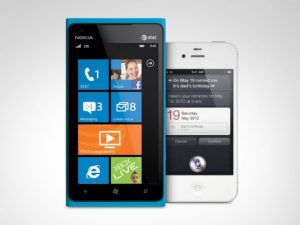 nokia-lumia-900-vs-iphone-4s-640x480