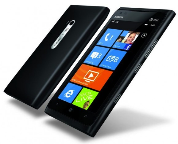 Lumia 900 (Mynd 3)
