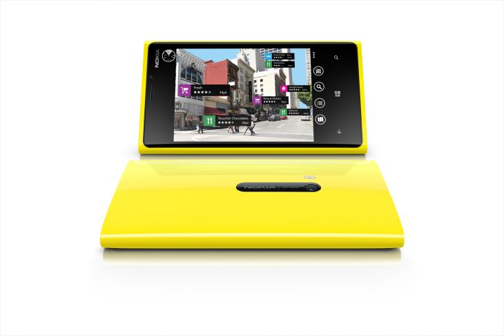 700-nokia-lumia-920-yellow-portrait