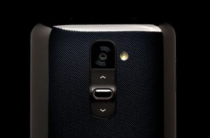 LG-G2-Phone-top-back-camera