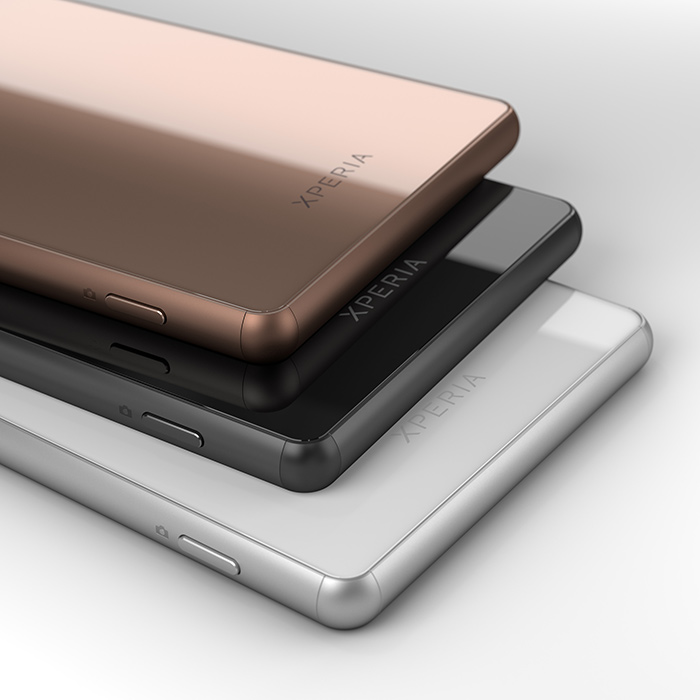 14_Xperia_Z3_Angle-54072b667aa2e