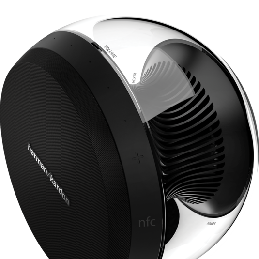 NOVA_Black_Detail_002_dv535x535